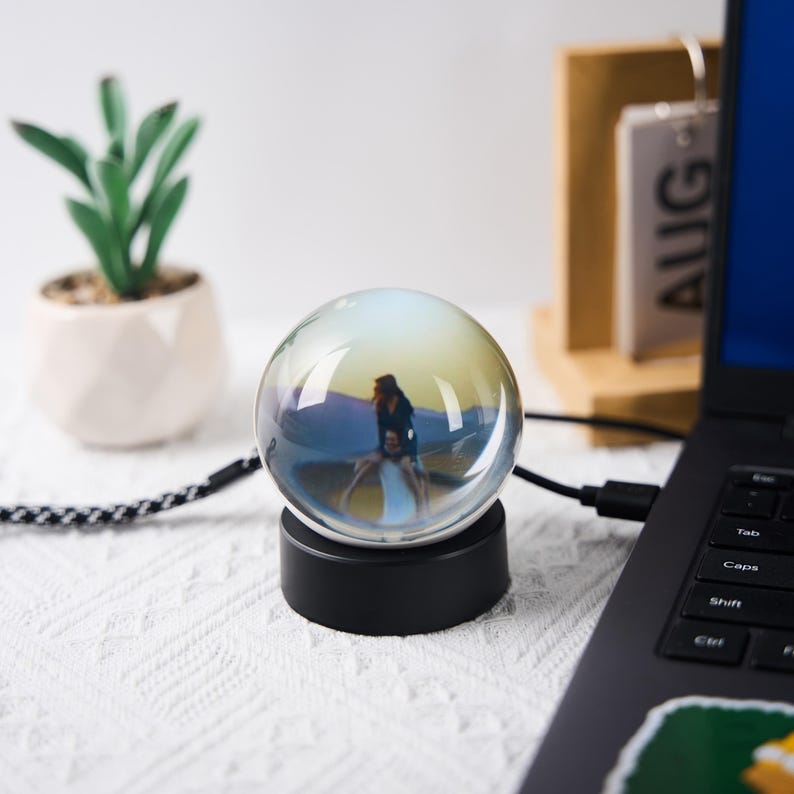 Memory Sphere - A crystal Video/Photo Player